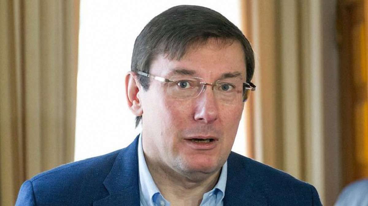 Генпрокурор виступив за легалізацію бурштинового бізнесу в Україні