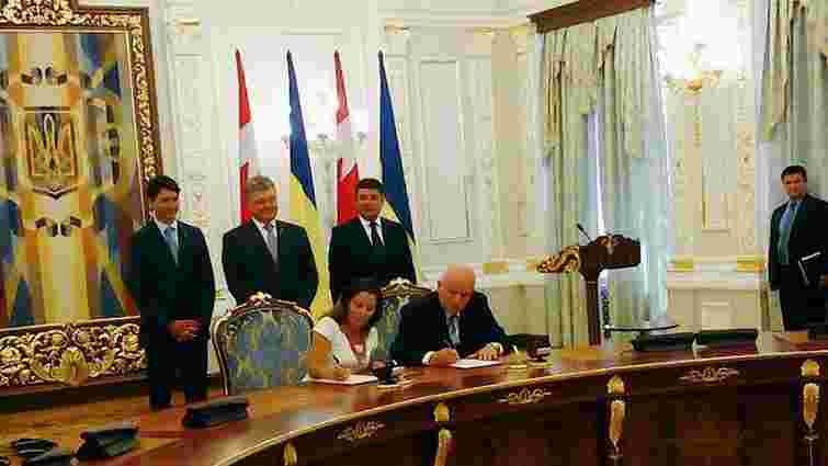 Україна і Канада підписали угоду про зону вільної торгівлі