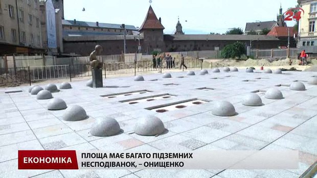 Площа Митна після ремонту може залишитись із старими сходами підземного переходу