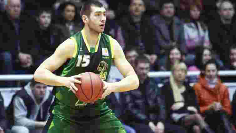 У Білорусі затримали українського баскетболіста за організацію договірних матчів