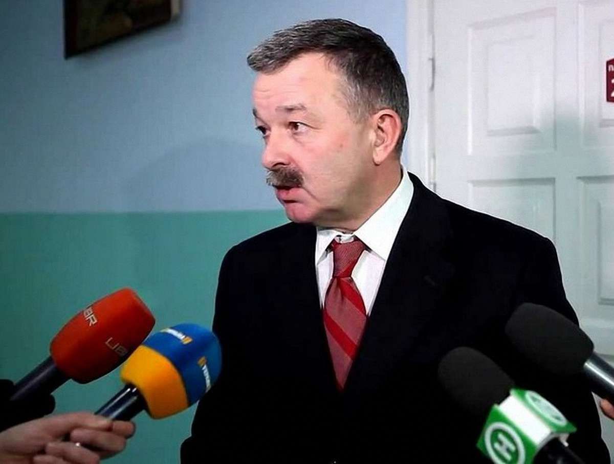 Заступника міністра охорони здоров’я, підозрюваного у хабарництві, випустили під заставу