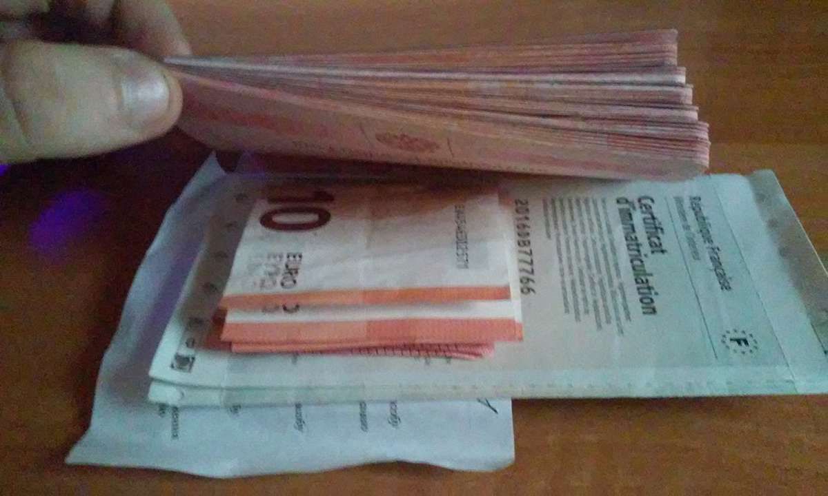 Двоє чеченців намагалися підкупити львівських прикордонників