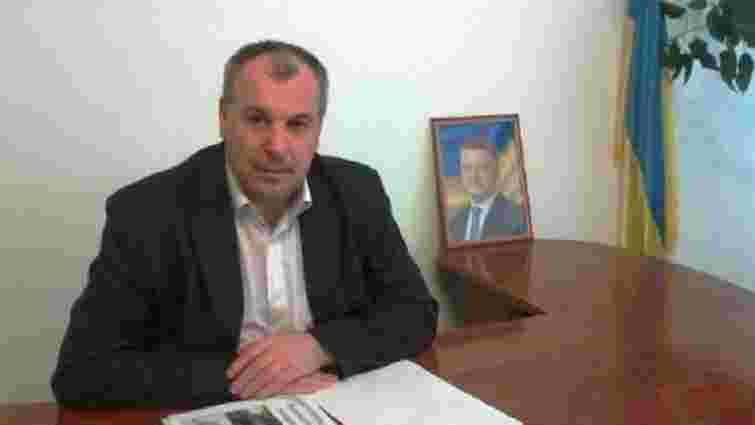 Голову Сколівської РДА запідозрили в корупції через брата