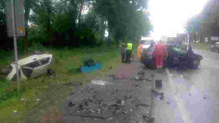 У ДТП біля Львова загинув водій ВАЗа