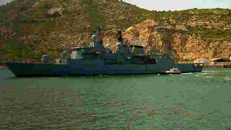 Учасники військового перевороту в Туреччині захопили військовий фрегат у Мармуровому морі