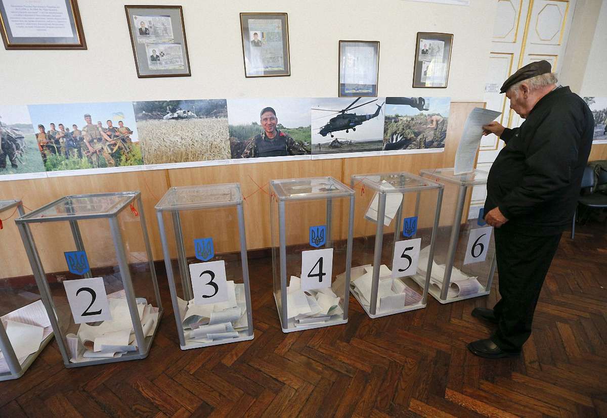 Сьогодні у семи областях відбуваються довибори до Верховної Ради