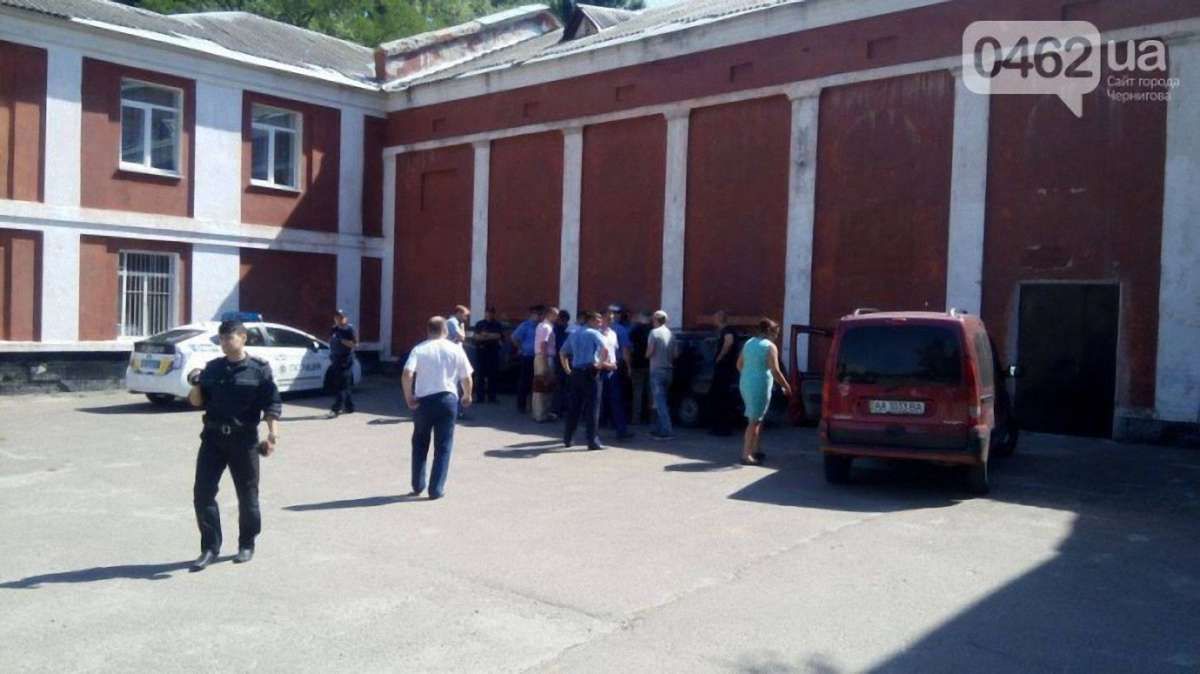 В Чернігові затримали людей зі списками на підкуп виборців