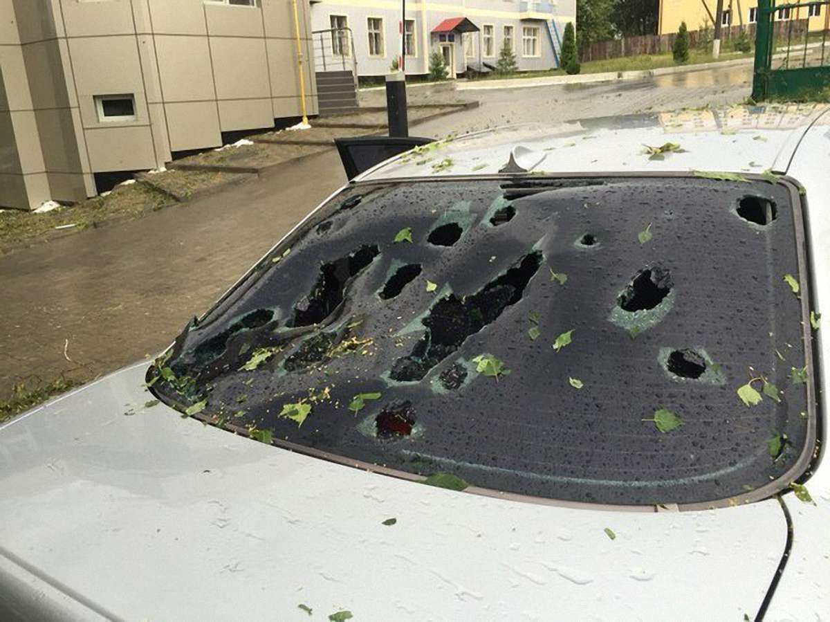 На Хмельниччині через град пошкоджені понад 660 будинків