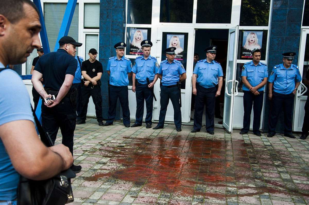 Мерія Чернівців відмовилась від заборони гастролей проросійських артистів