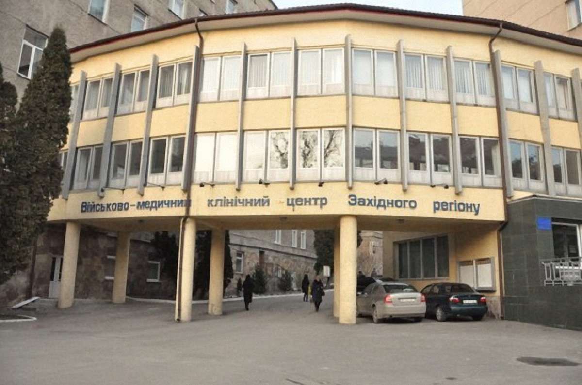 До Львова привезли на лікування поранених бійців АТО
