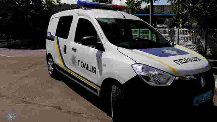 Патрульна поліція у Львові отримає два авто для перевезення порушників 