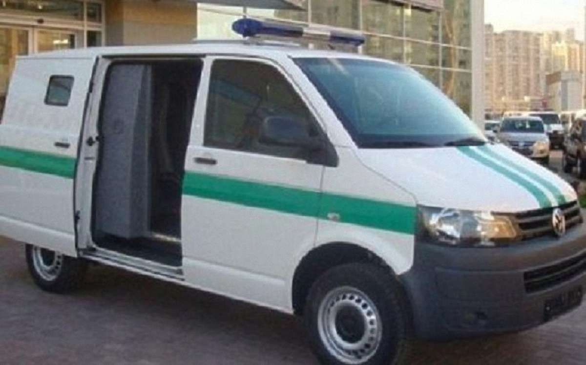 На Харківщині двоє невідомих викрали інкасаторську машину