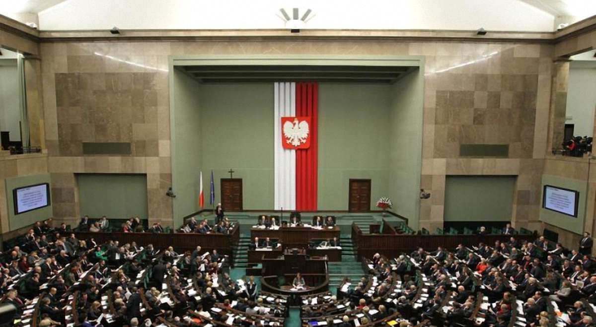 Сейм Польщі визнав Волинську трагедію геноцидом