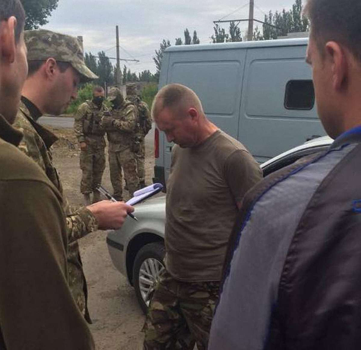 Заступника командира 53-ї бригади за продаж боєприпасів звільнили з ЗСУ
