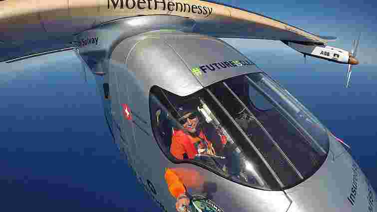 Літак Solar Impulse 2 сьогодні завершує свою кругосвітню подорож