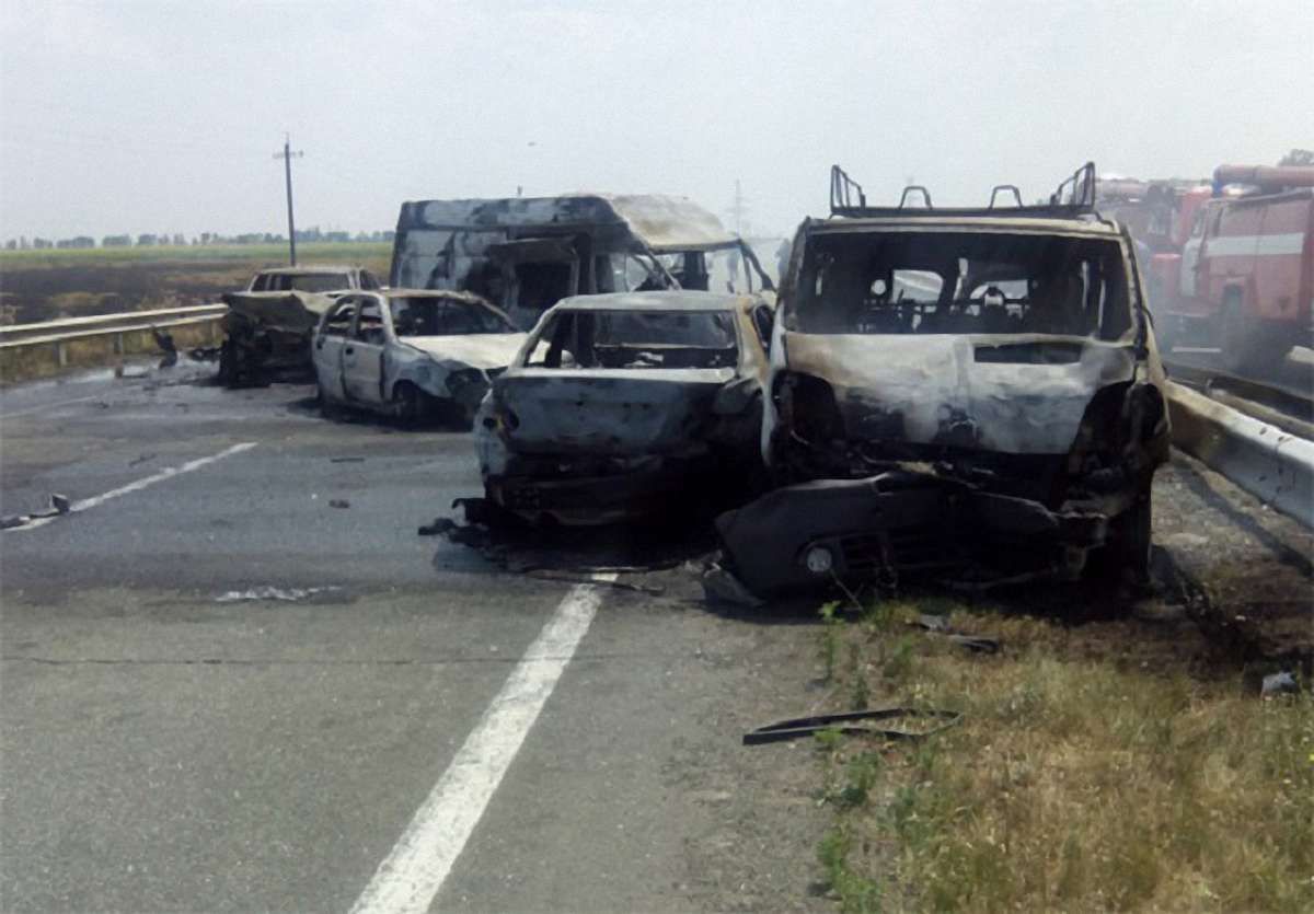 У масовій ДТП через задимлення траси Київ-Одеса загинули троє людей