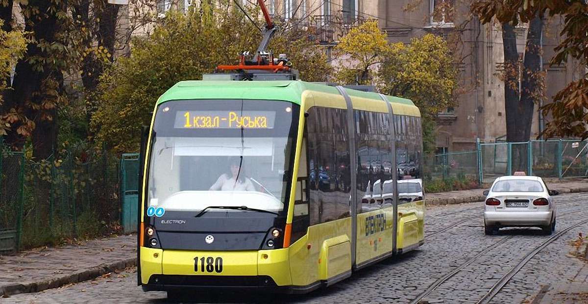 До середини жовтня Львів отримає сім нових трамваїв «Електрон»