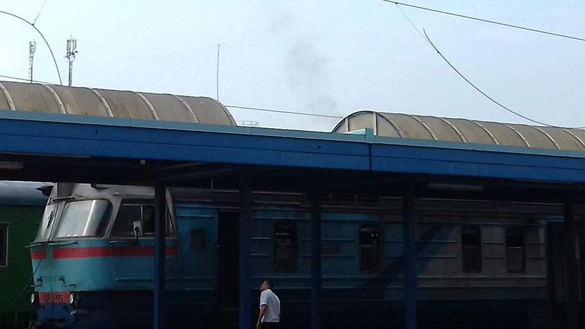 «Львівська залізниця» спростувала інформацію про пожежу потяга на приміському вокзалі
