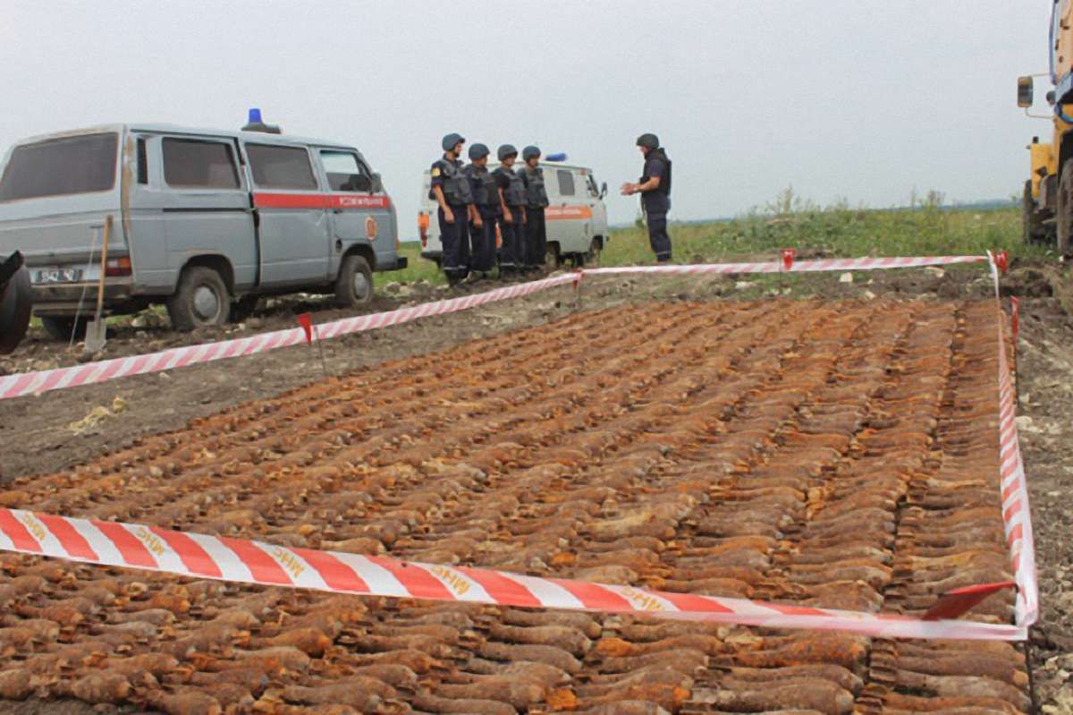 На Хмельниччині піротехніки знешкодили понад 1,5 тис. боєприпасів часів Другої світової