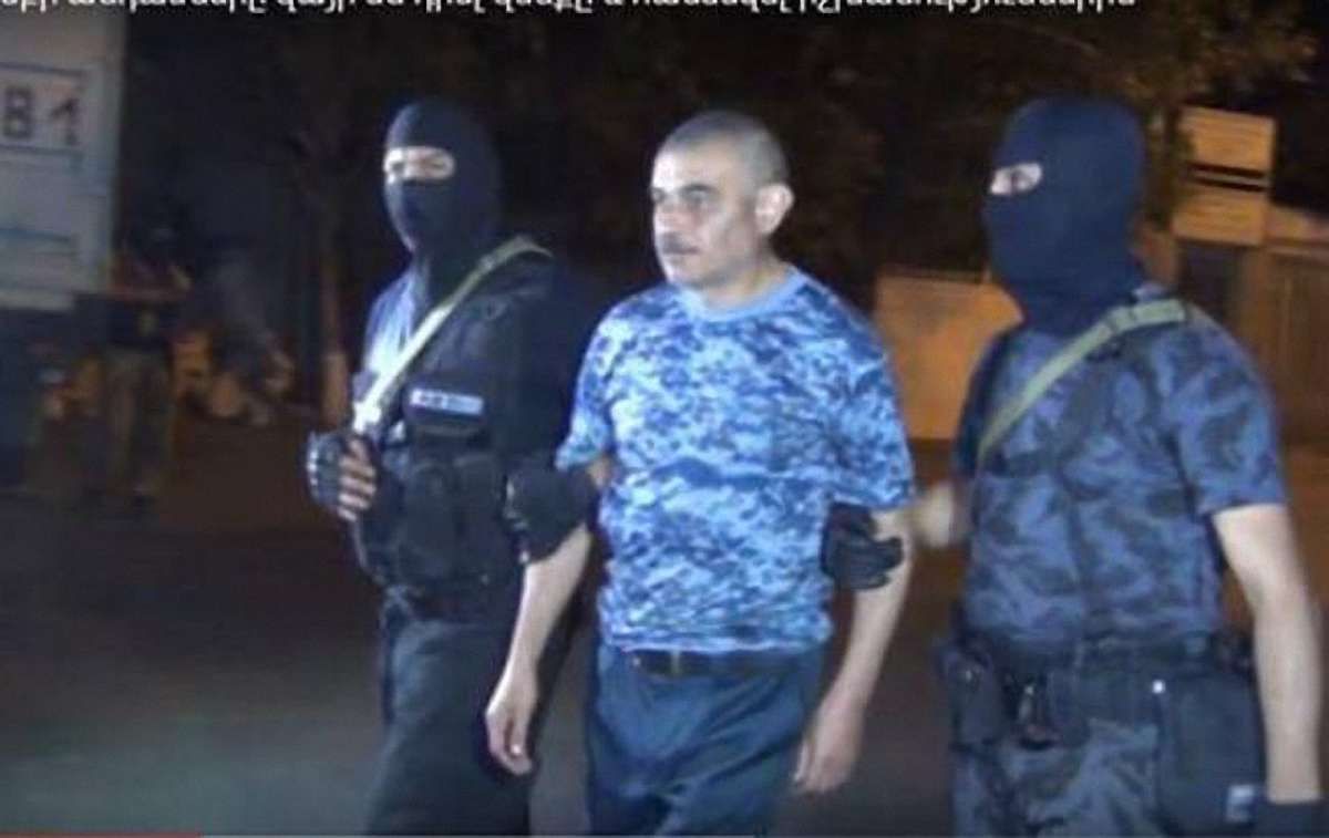 У мережі з’явилося відео затримання опозиціонерів в Єревані