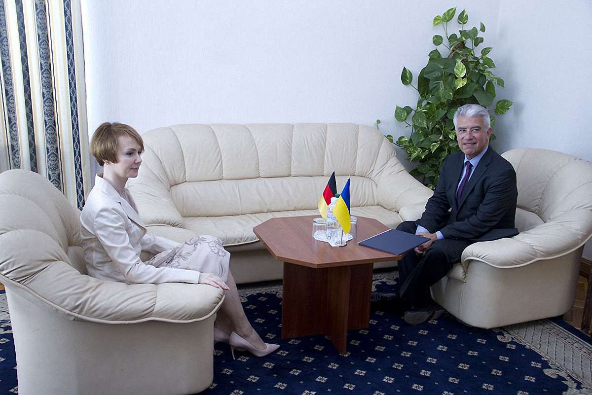 Новий посол Німеччини приїхав в Україну
