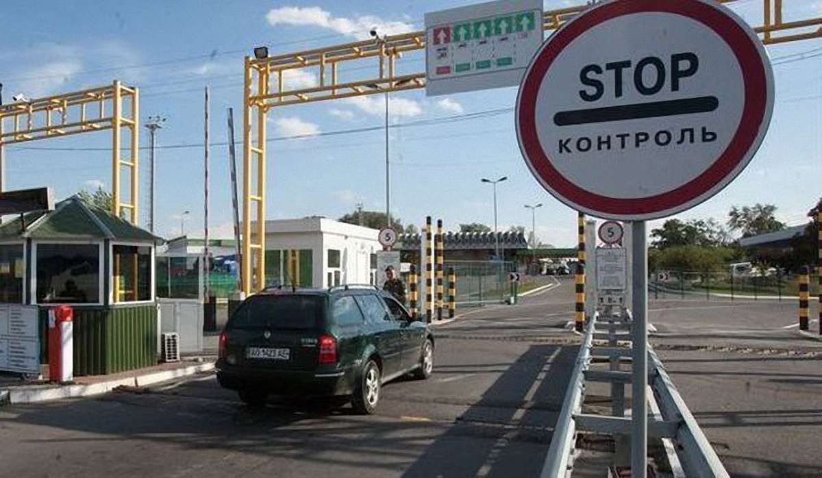 Польща відновлює малий прикордонний рух з Україною