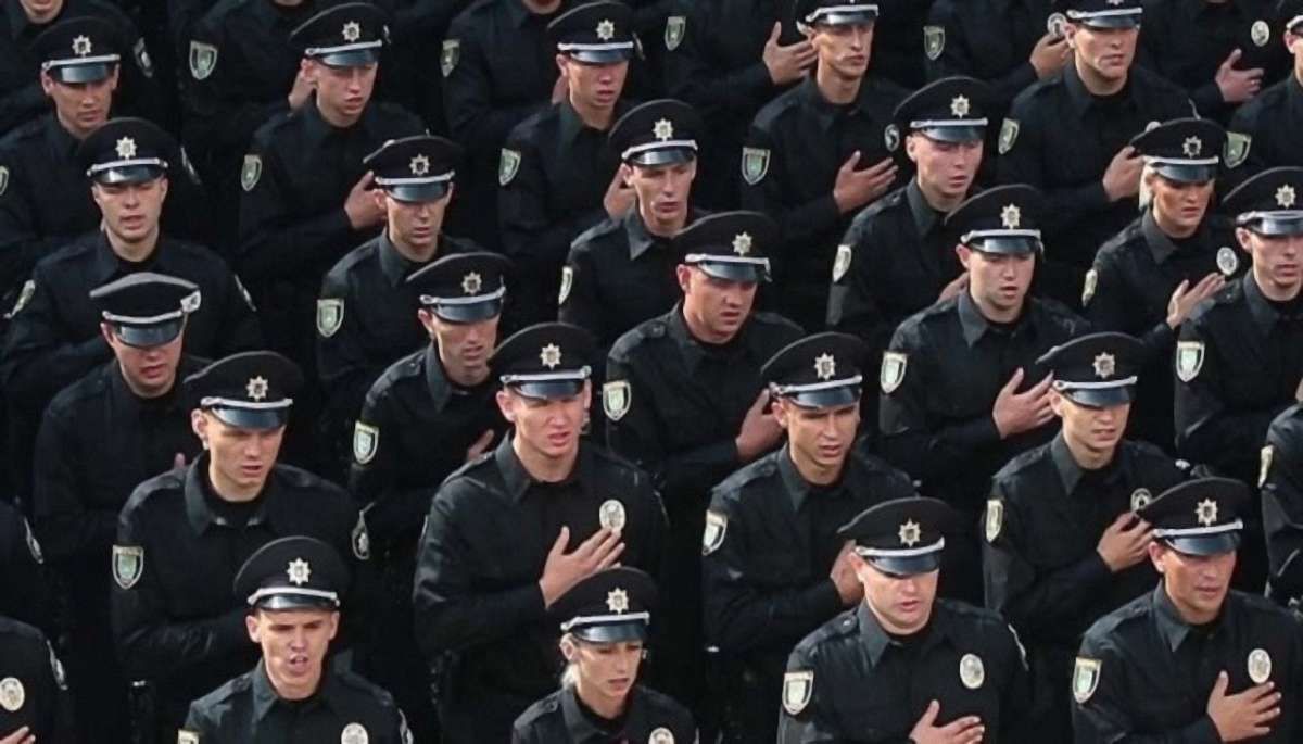 Сьогодні Україна вперше відзначає День Національної поліції