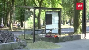 Біля собору Св. Юра облаштовують «французьку» зупинку громадського транспорту