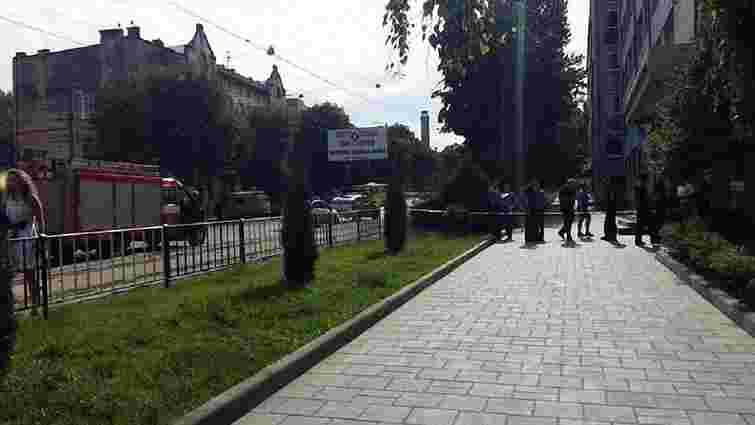 Втретє за тиждень у львівському господарському суді шукали вибухівку