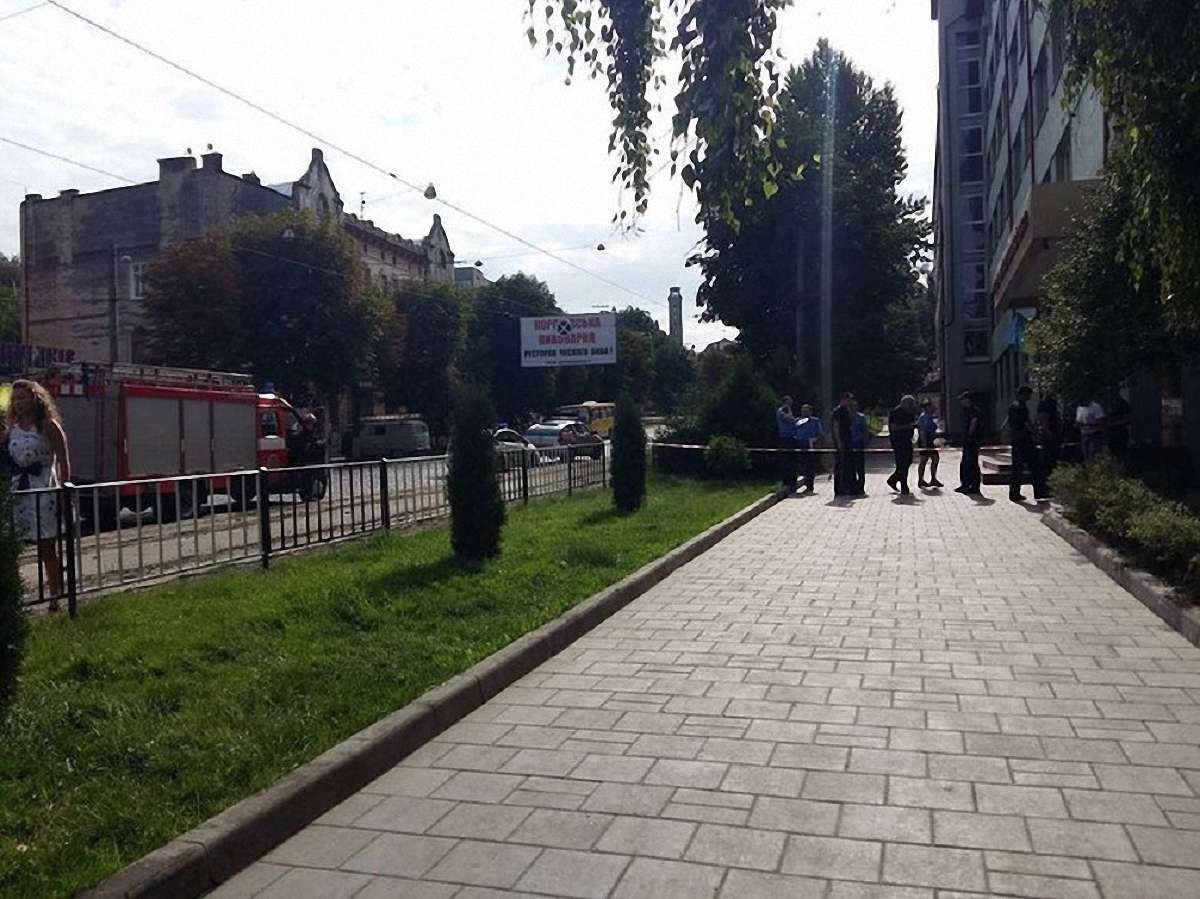 Втретє за тиждень у львівському господарському суді шукали вибухівку