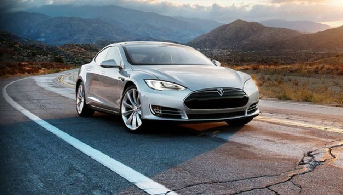 Збитки Tesla з початку року збільшились на 70%