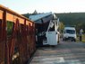 На Прикарпатті чартерний автобус врізався в опору моста: є постраждалі