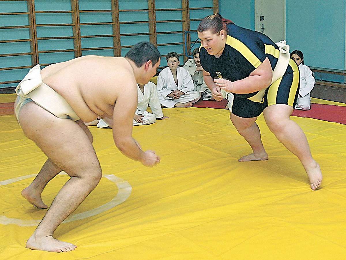 Українська чемпіонка світу з сумо стала громадянкою Росії