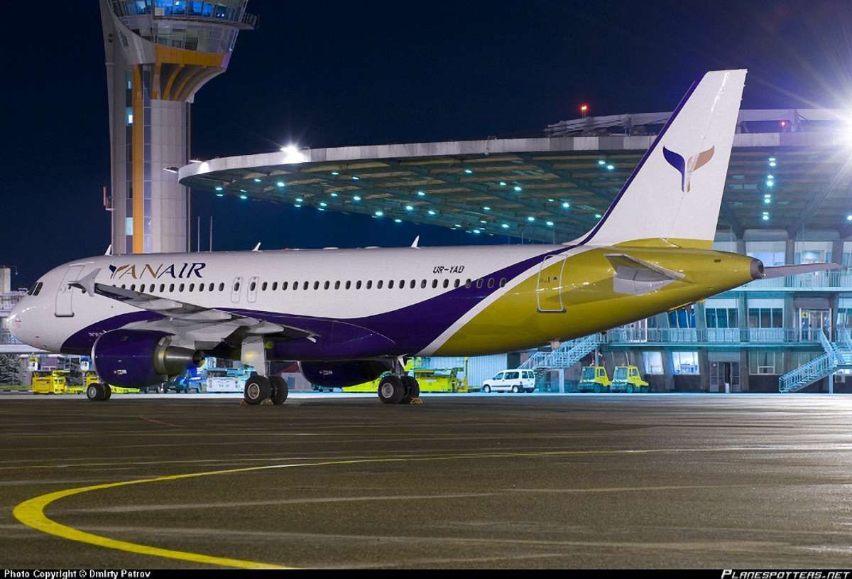 Державіаслужба оштрафувала авіаперевізника Yanair