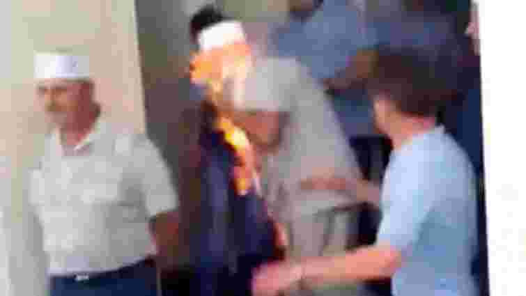 У міністерстві енергетики шахтар вчинив спробу самоспалення