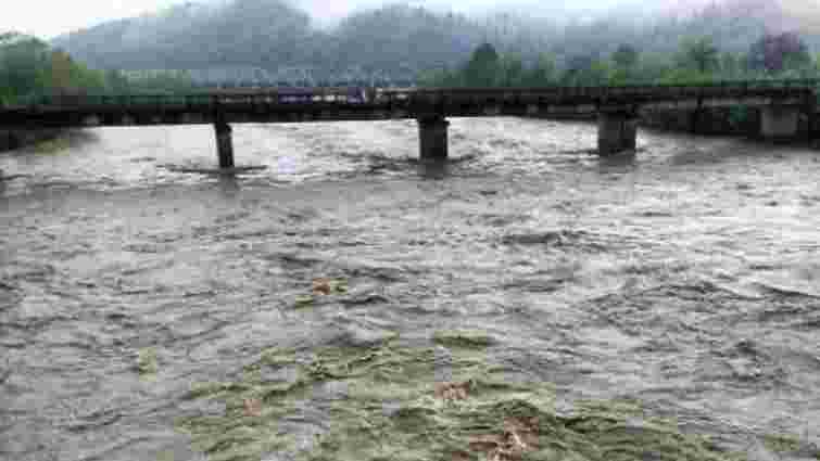 ДСНС попередила про підйом рівня води у річках Прикарпаття 11 і 12 серпня