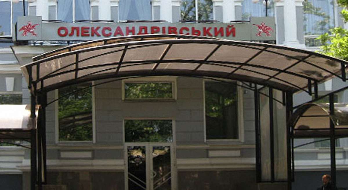 У Миколаєві чоловік отримав ножове поранення за критику майки із зображенням Путіна