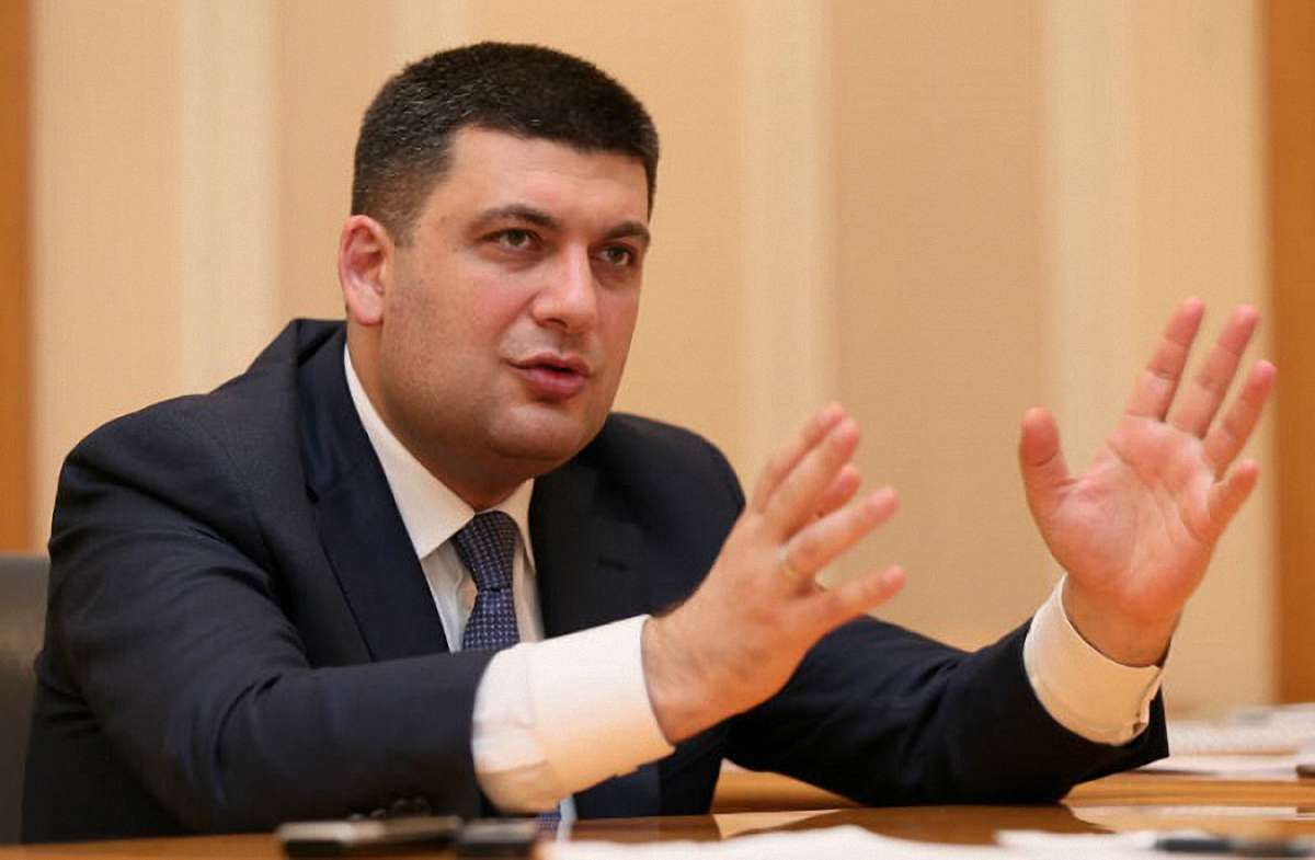 Гройсман ініціював службову перевірку через запуск системи е-декларування без сертифіката