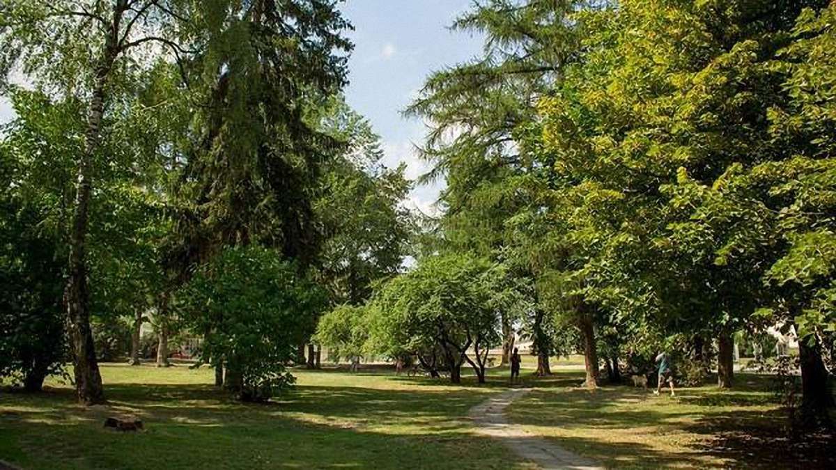 У Львові відремонтували сквер на Святоюрській горі