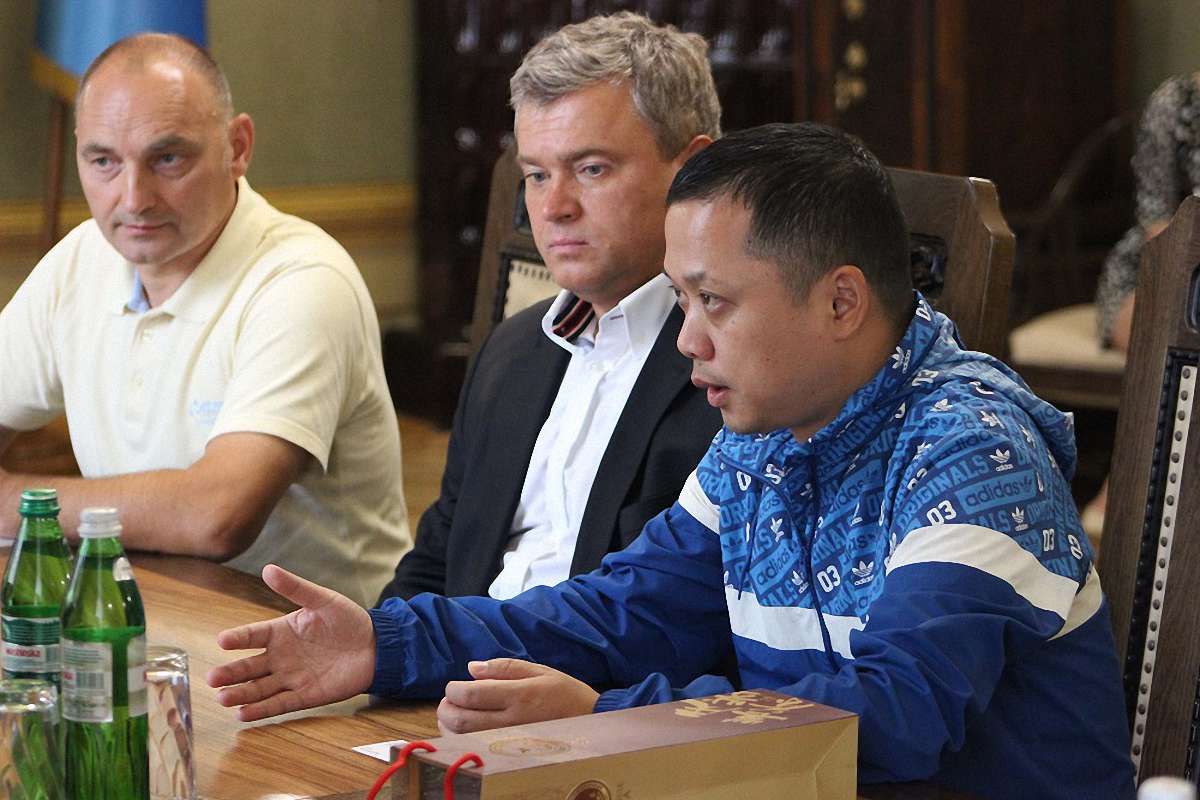 Китайці хочуть запустити до Львова прямі авіарейси