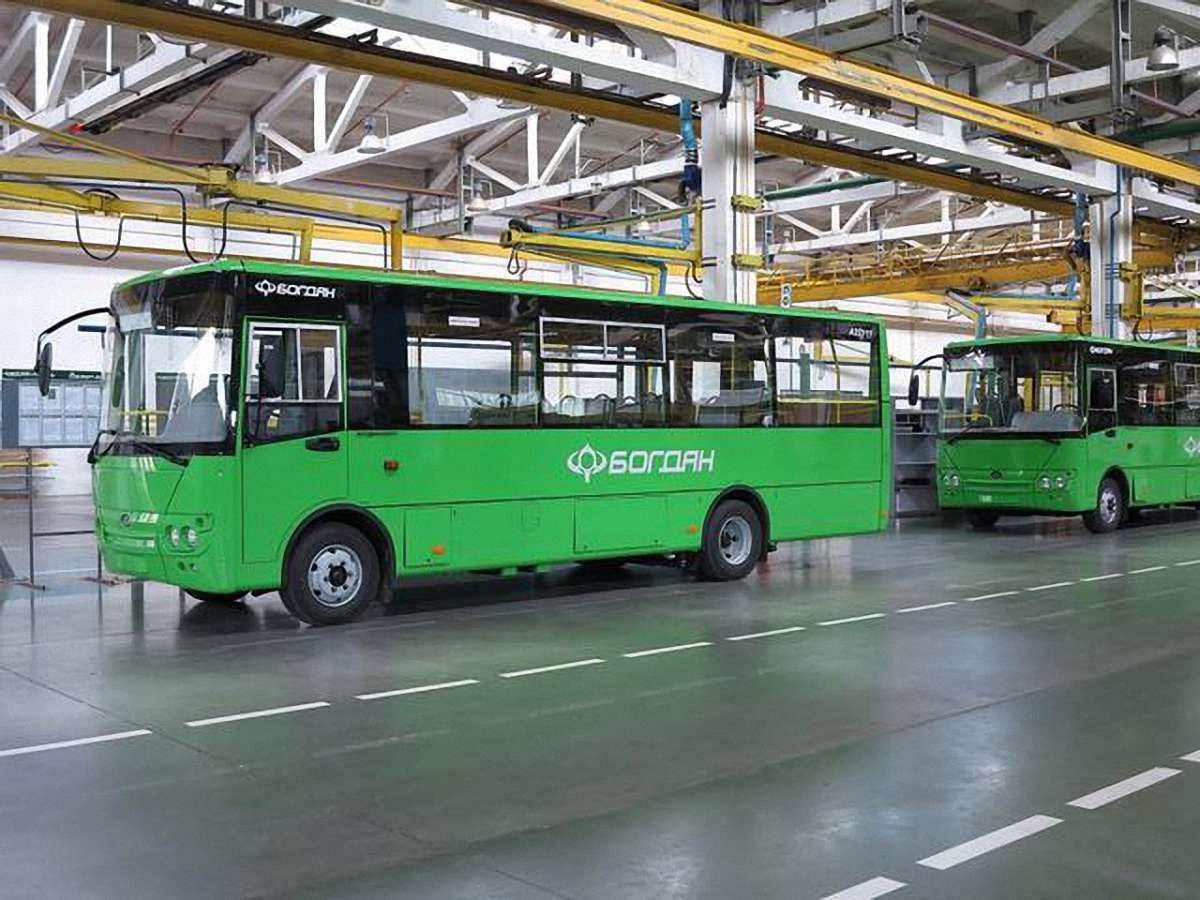 Львівські перевізники куплять 23 нових автобуси
