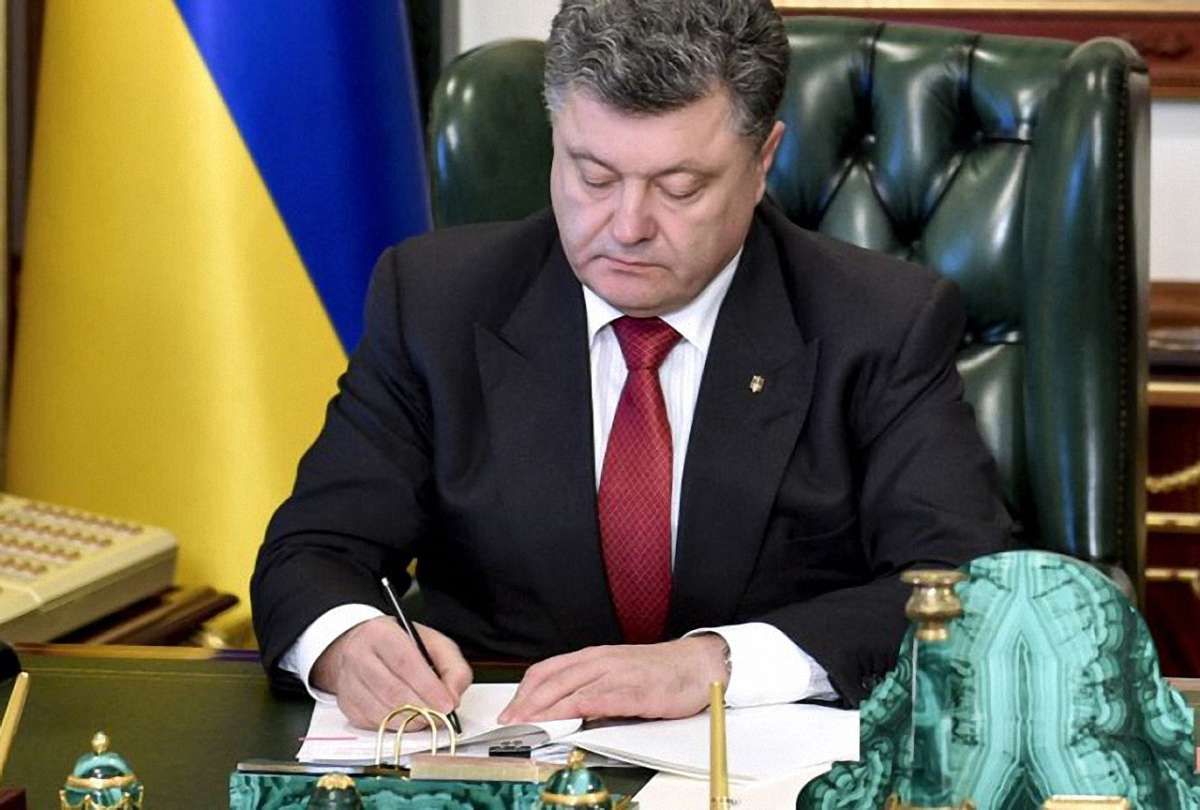 Порошенко призначив послів у Лівані та Туреччині