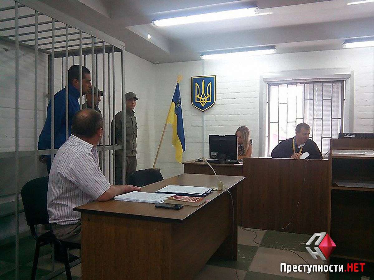 Суд Миколаєва заарештував одного з затриманих в Кривому Озері поліцейських