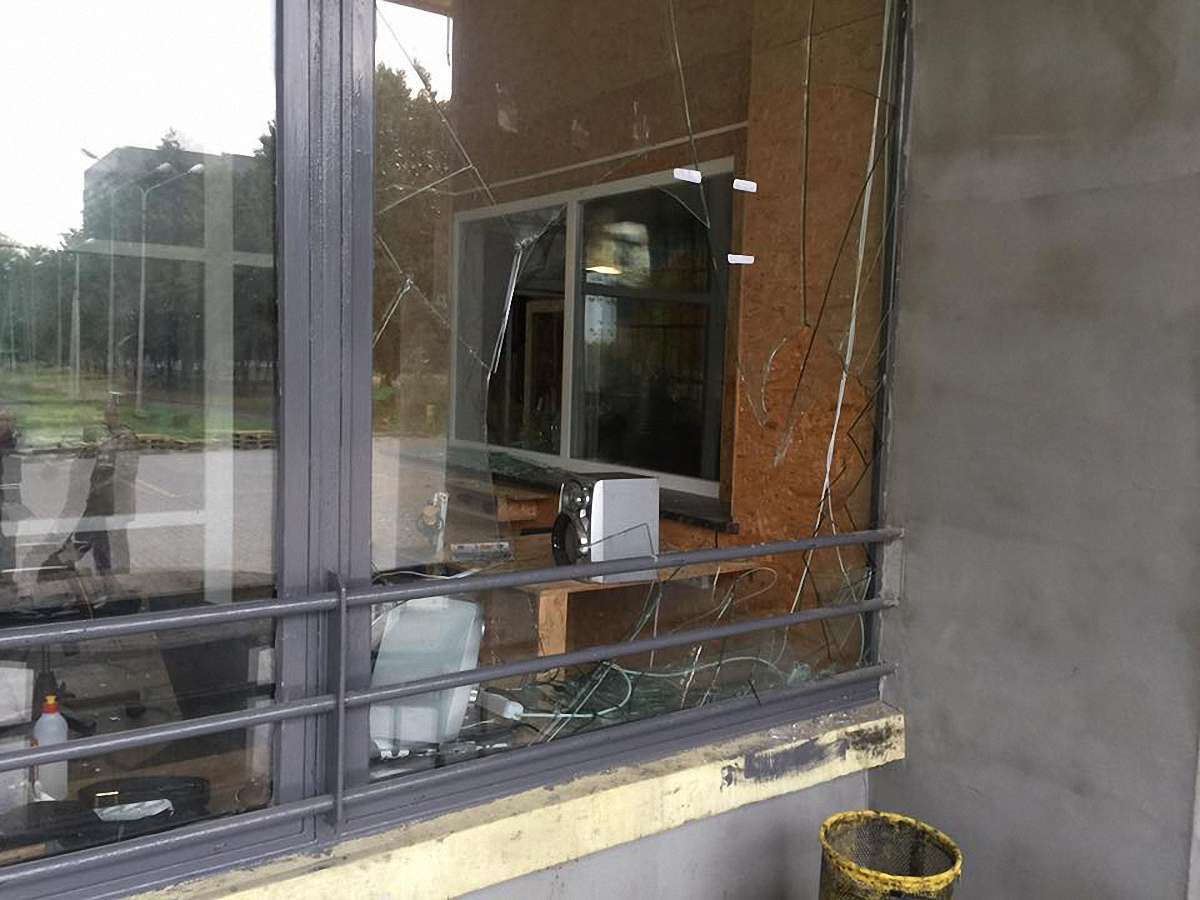 На День Незалежності у Львові обікрали кіноцентр в «Горіховому гаю»