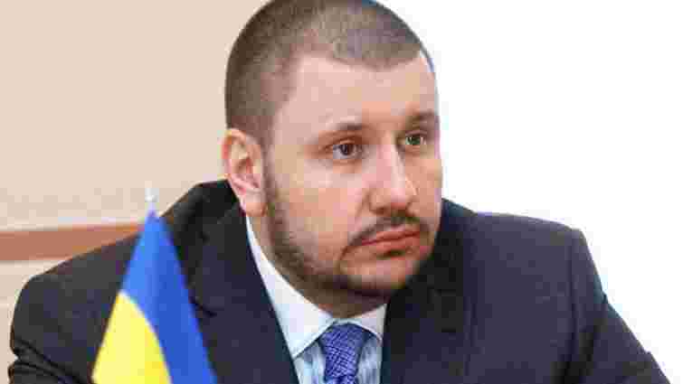 В Україні заарештували майно і рахунки екс-міністра доходів Клименка