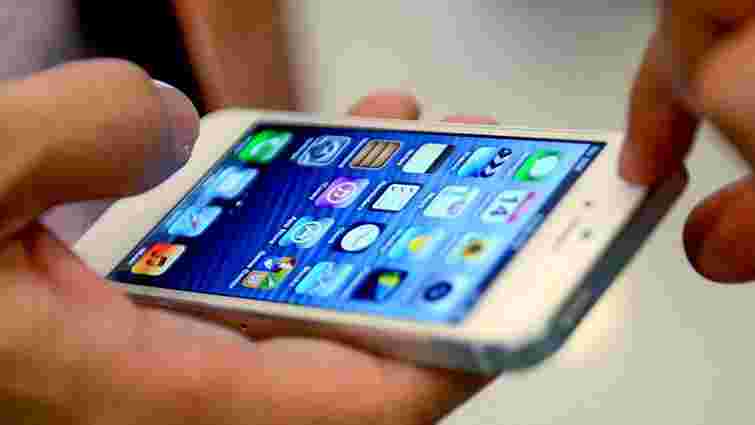 Apple планує знімати відбитки пальців викрадачів iPhone і відправляти їх поліції