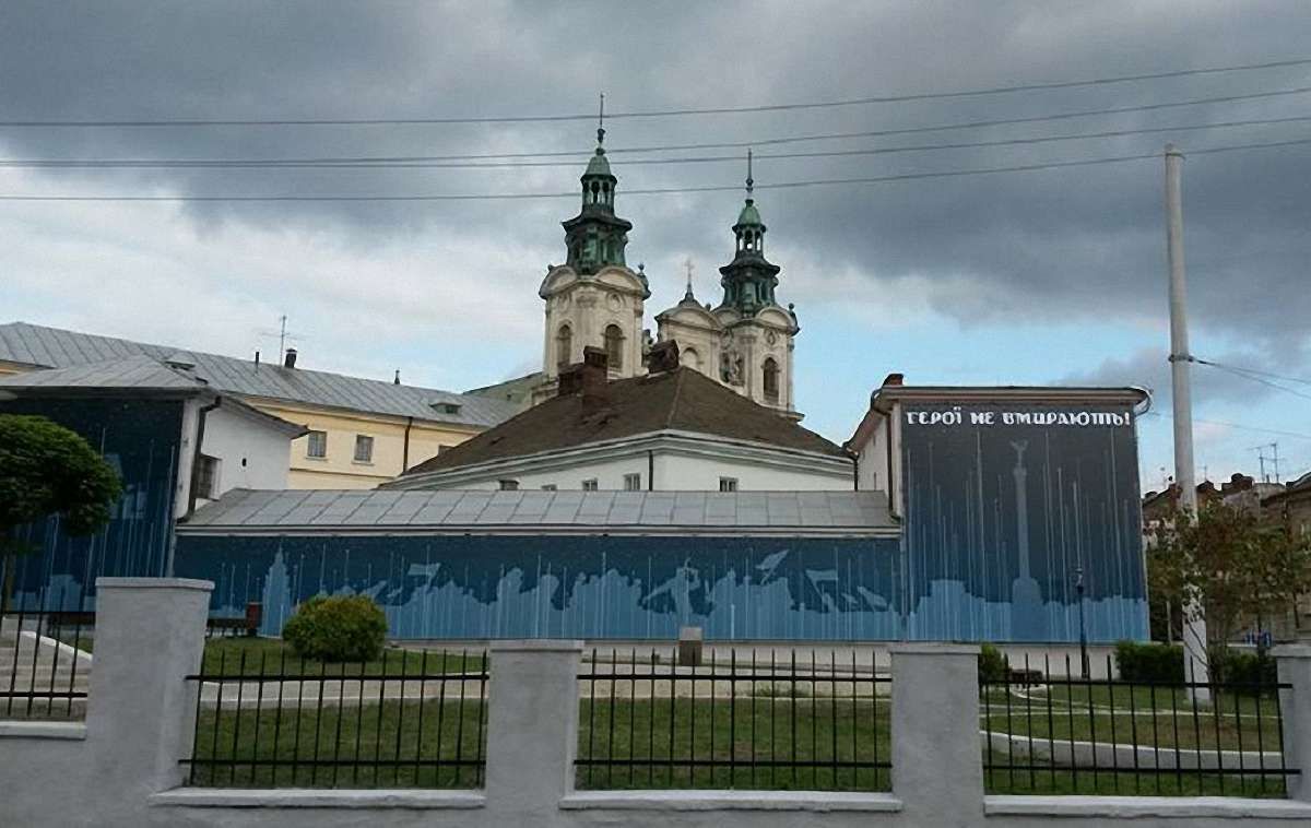 Біля «Львівської політехніки» відкриють меморіальний комплекс пам'яті загиблих Героїв