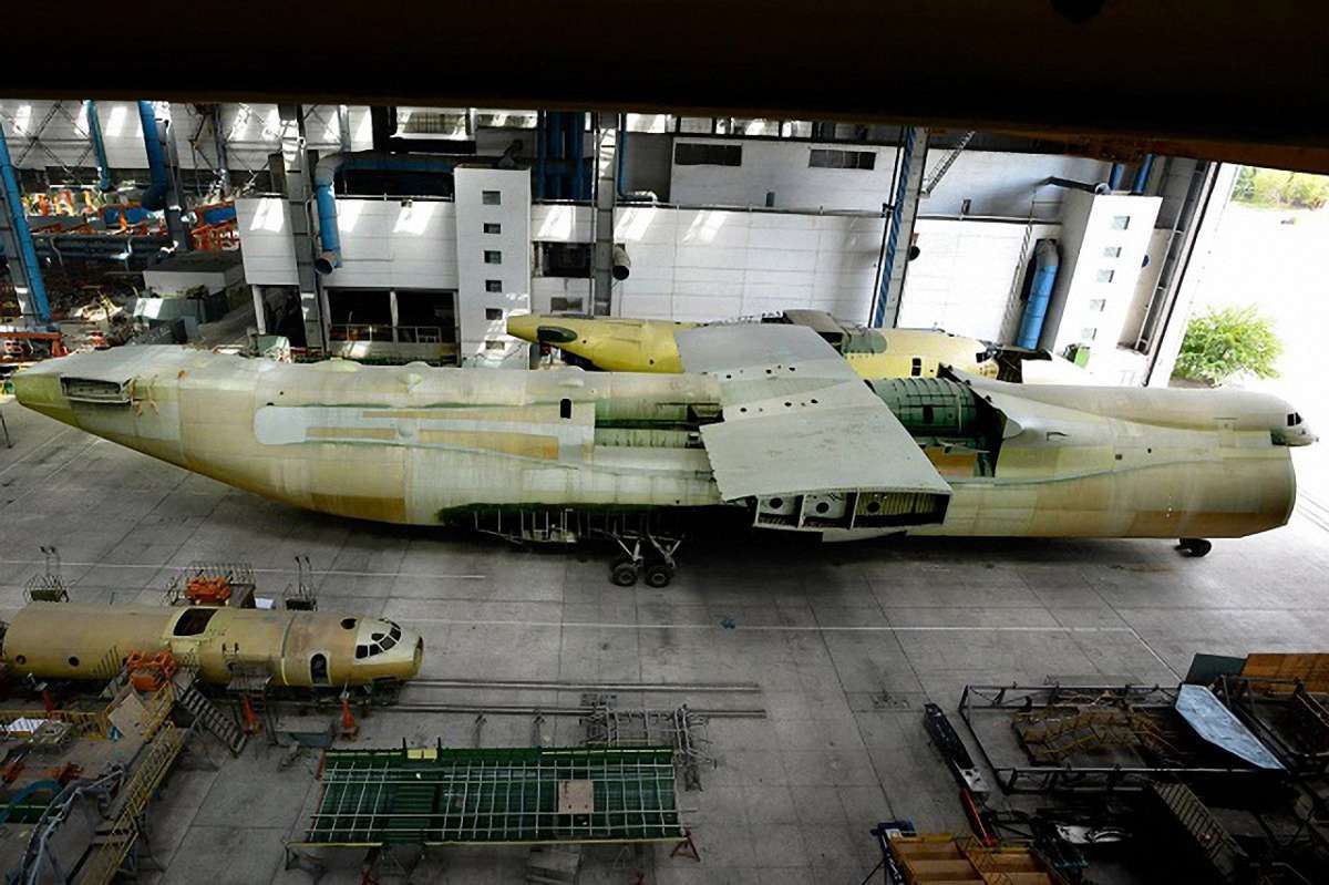 «Антонов» підписав договір про серійне виробництво АН-225 «Мрія» в Китаї