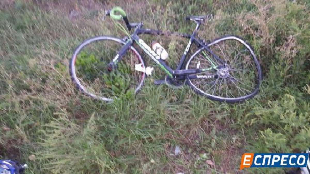 На Київщині вантажівка збила групу велоспортсменів: є жертви