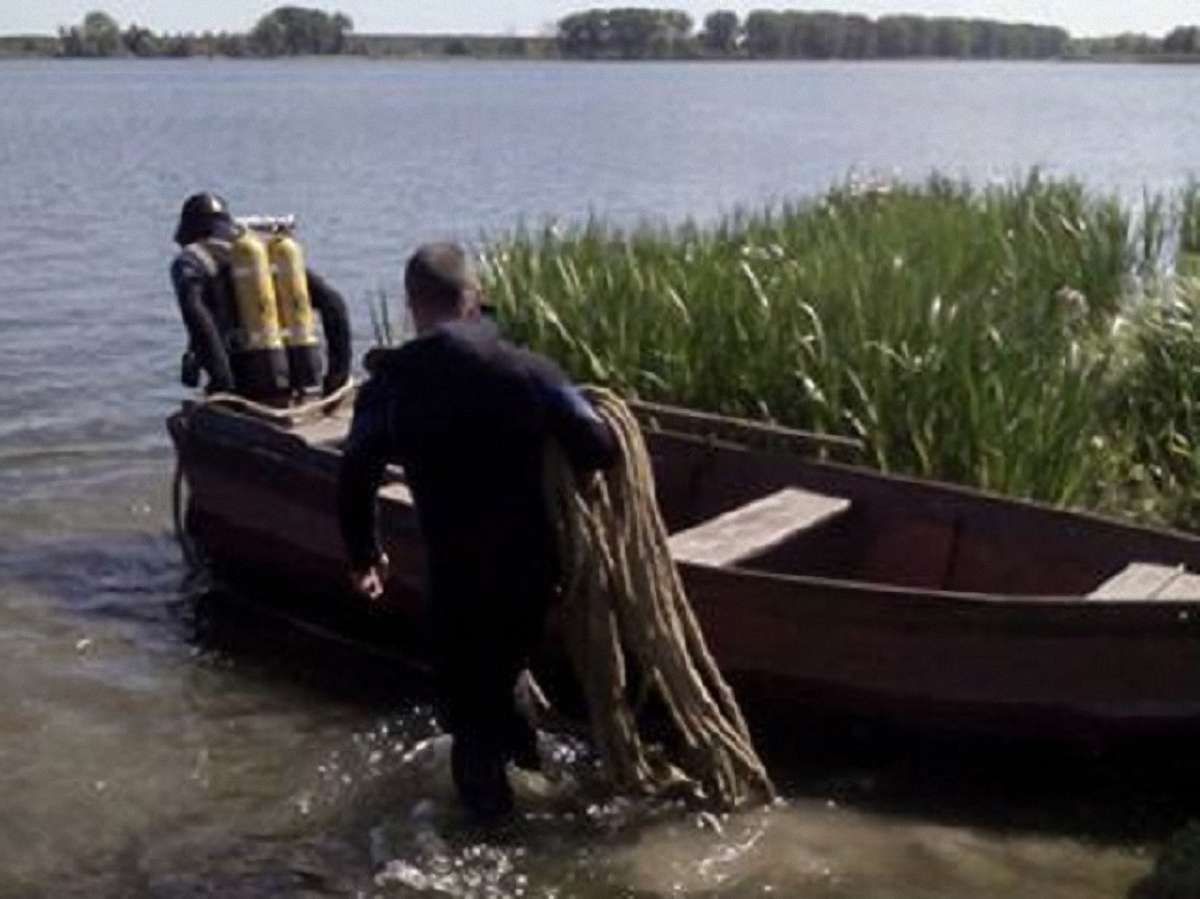 У Добротвірському водосховищі виявили тіло утопленика